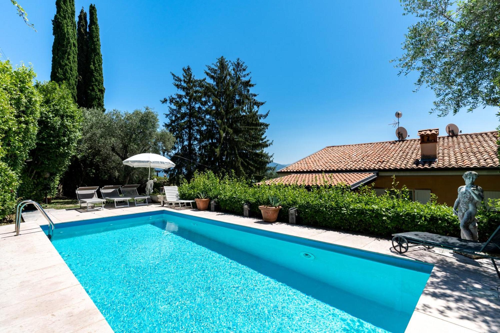 Casa Belvedere Toscolano Maderno Exteriör bild
